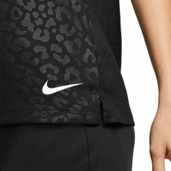 Nike Women's Dri-FIT Victory Embossed Polo 11 Nike Women's Dri-FIT Victory Embossed Polo -Cheap Golf Apparel Store nike womens dri fit victory embossed polo black detail itempicture